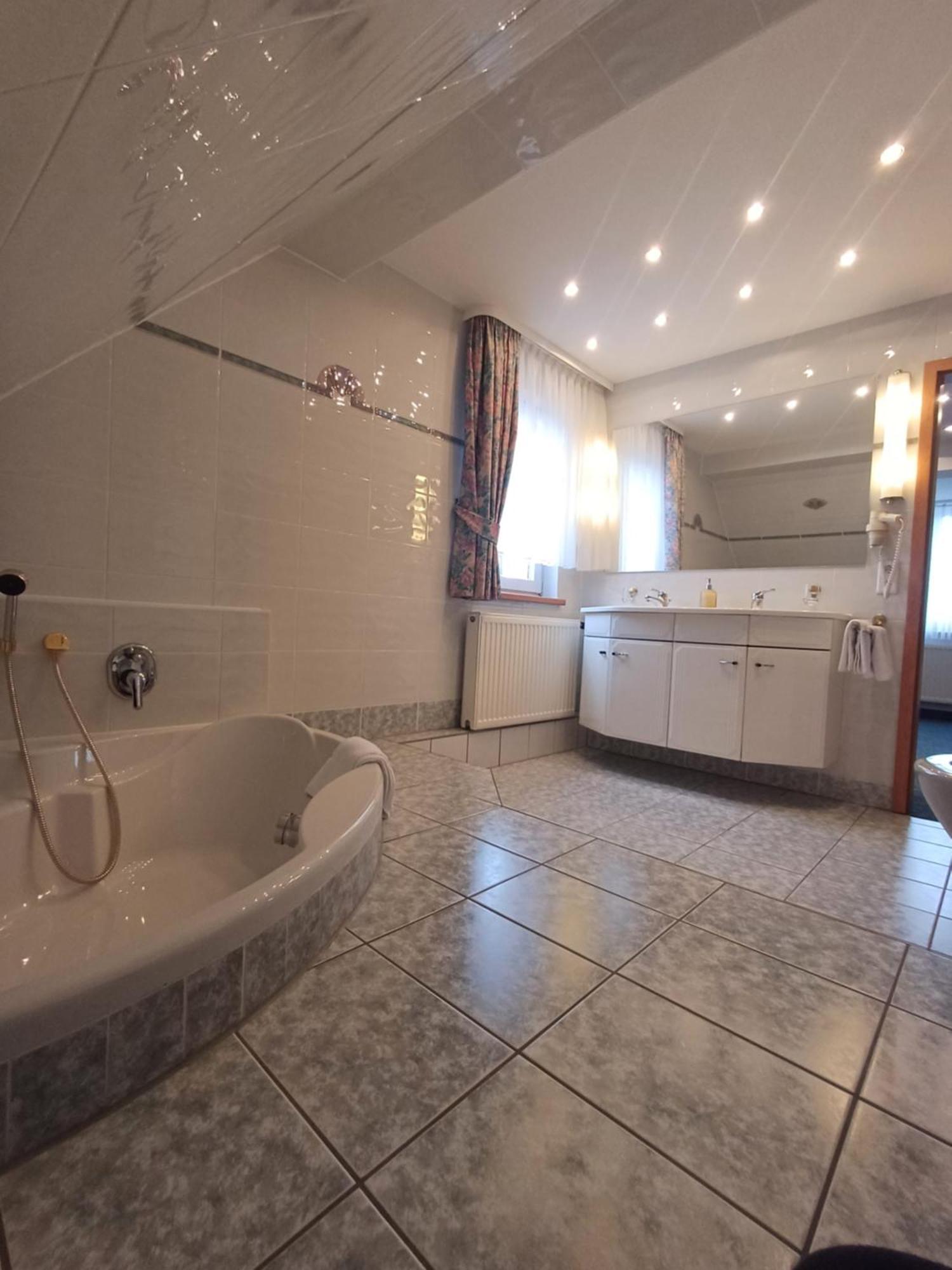 Hotel Garni Eschenbach Hildburghausen Kültér fotó